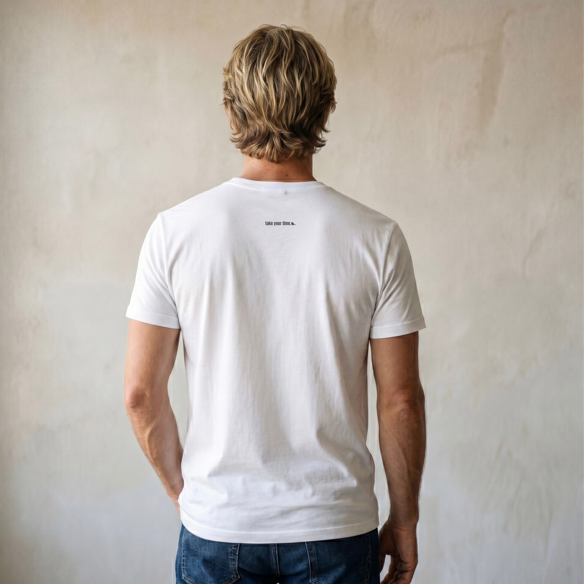 |   BECOMING   | Minimalist Statement Shirt - Bio Baumwolle - Unisex